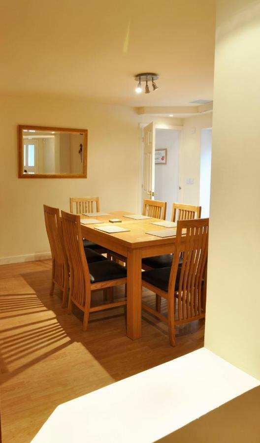 Dufftown Square Apartment エクステリア 写真