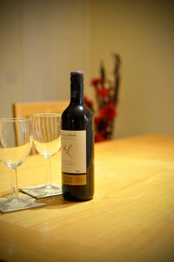 Dufftown Square Apartment エクステリア 写真